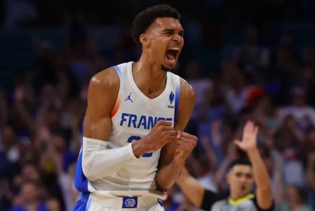 法国男篮力克对手，晋级奥运篮球半决赛
