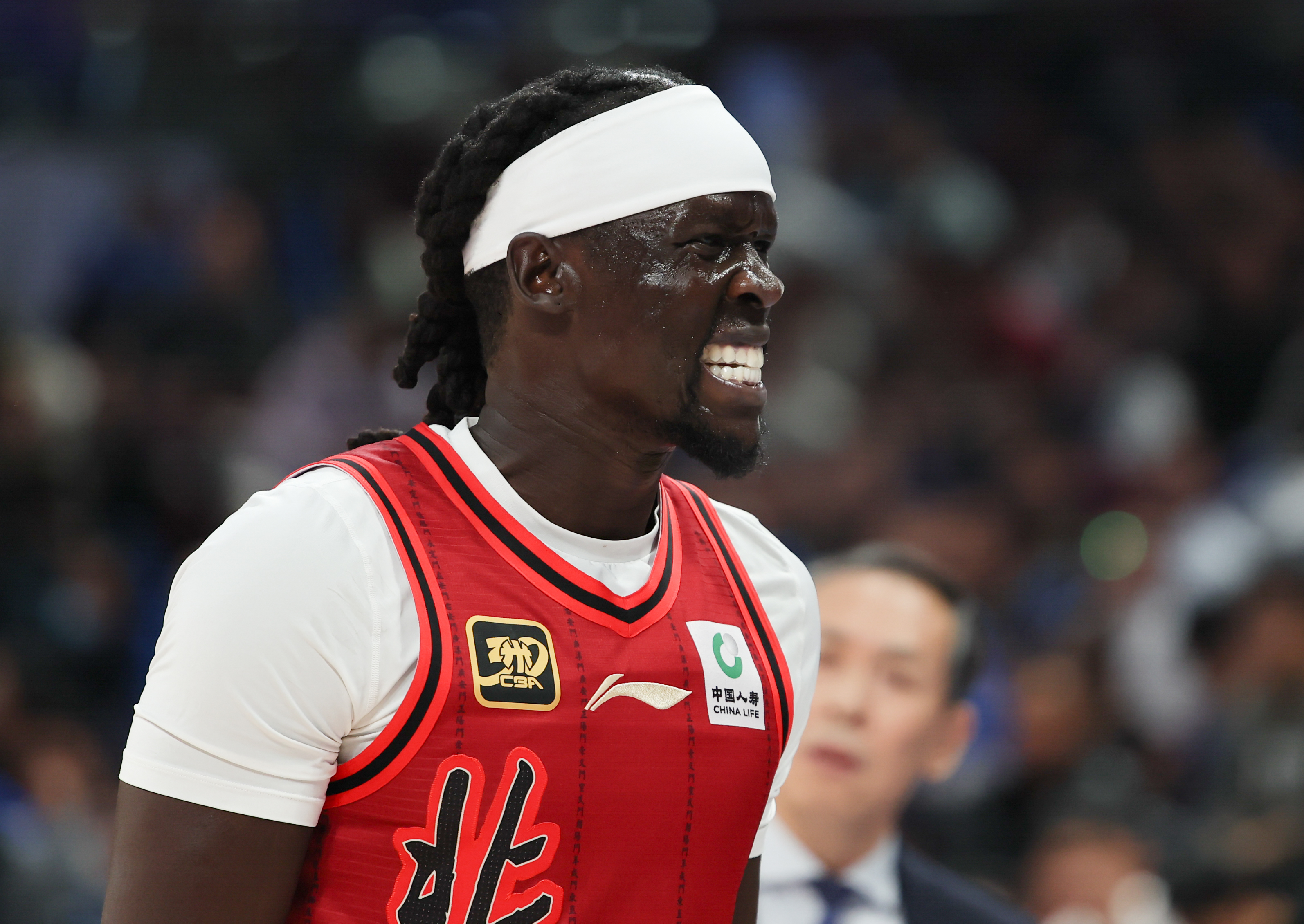 黑白直播nba在线观看-包含激烈对决：亚洲俱乐部赛场上的明星球员的词条