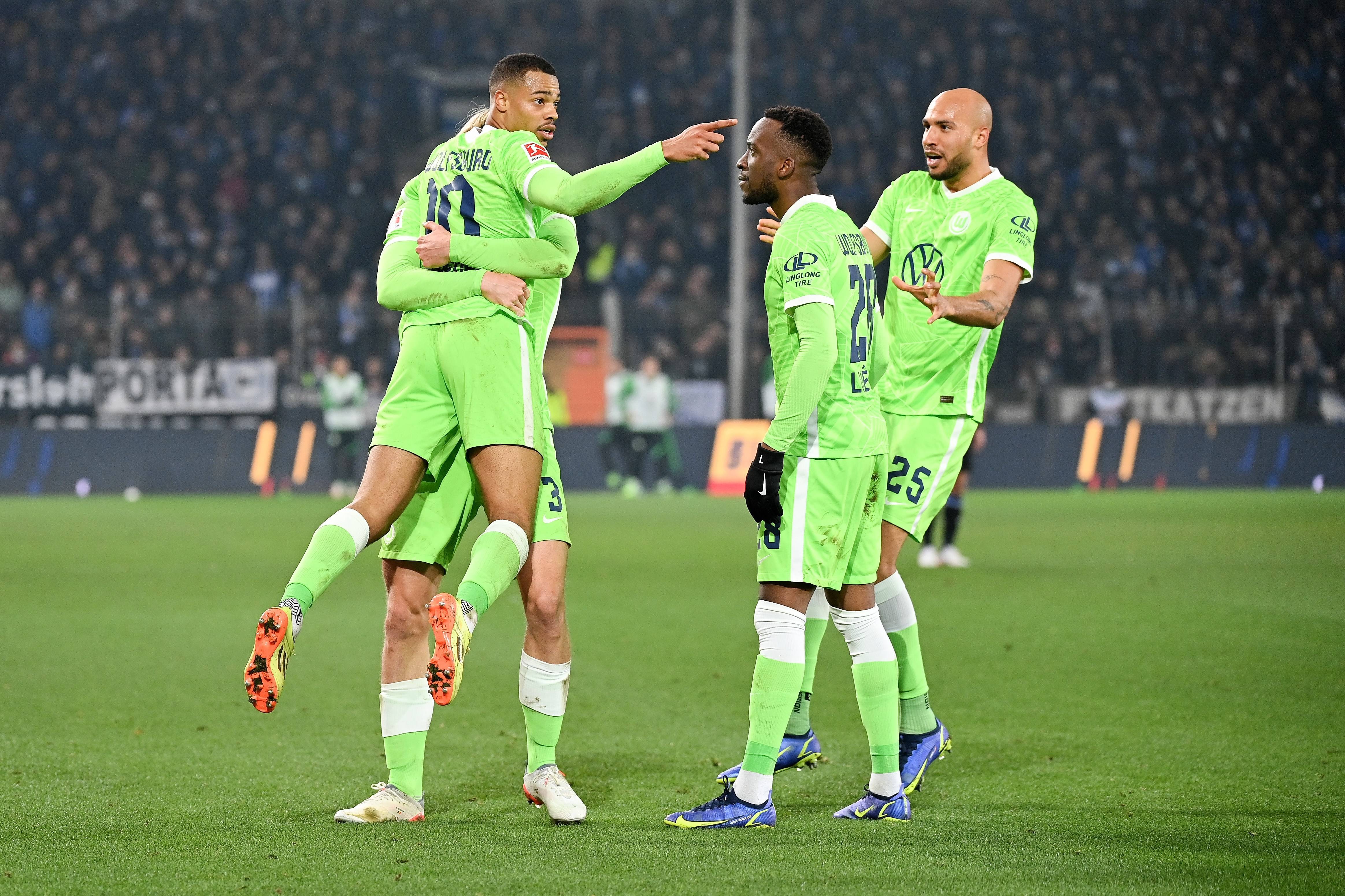 关于桑德豪森客场不敌沃尔夫斯堡,表现尴尬的信息 关于桑德豪森客场不敌沃尔夫斯堡,表现尴尬的信息