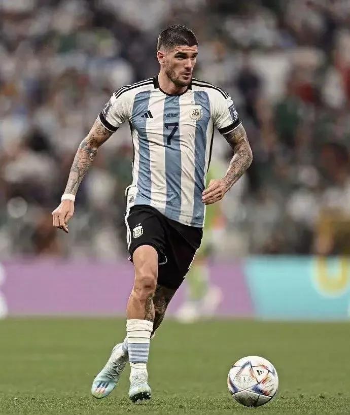 关于NBA球员最新发型设计，造型达人引关注的信息