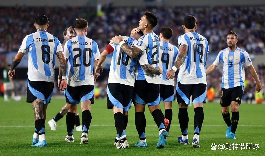 关于阿根廷队逼平乌拉圭，比利时队力克瑞典晋级的信息