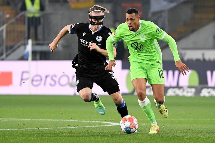 黑白直播体育-沃尔夫斯堡胜出柏林赫塔双杀