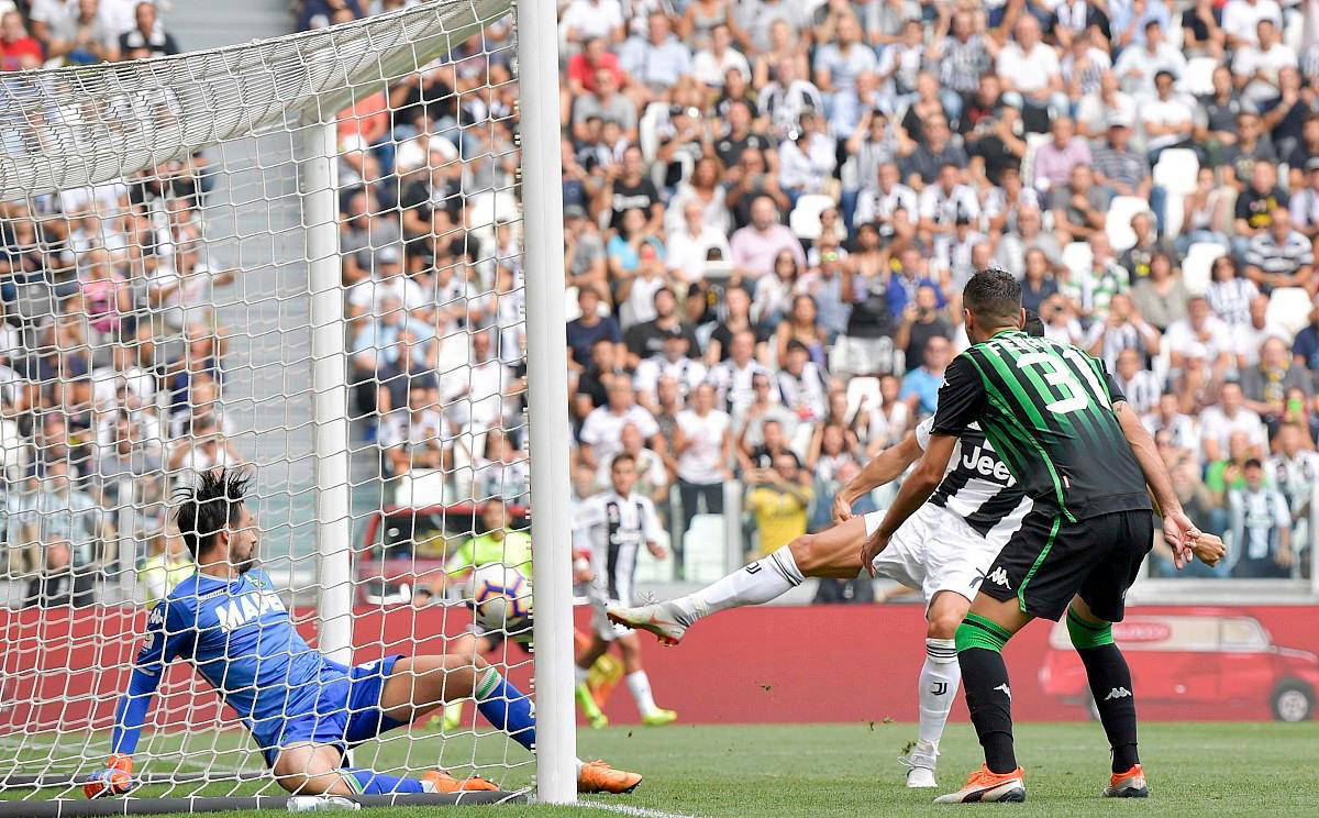 客场德比战萨索洛最终取得胜利