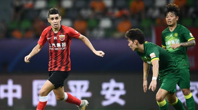 意大利队绝杀葡萄牙，德布劳内逆转建功中超的简单介绍