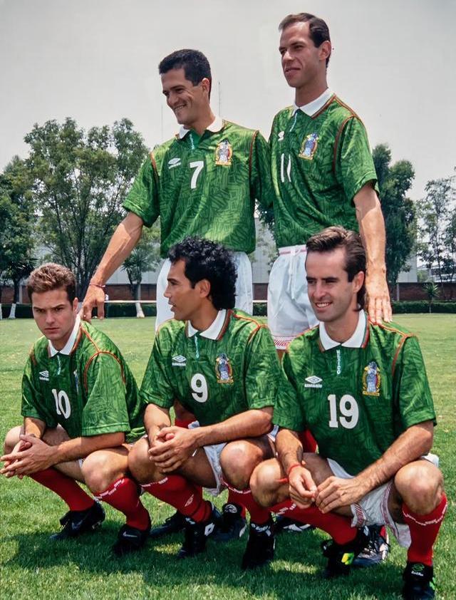 墨西哥队勇夺国际足球赛胜利