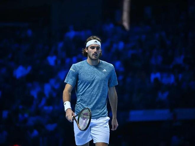 英国网球队险胜西班牙网球队,西西帕斯统治全场的简单介绍 英国网球队险胜西班牙网球队,西西帕斯统治全场的简单介绍