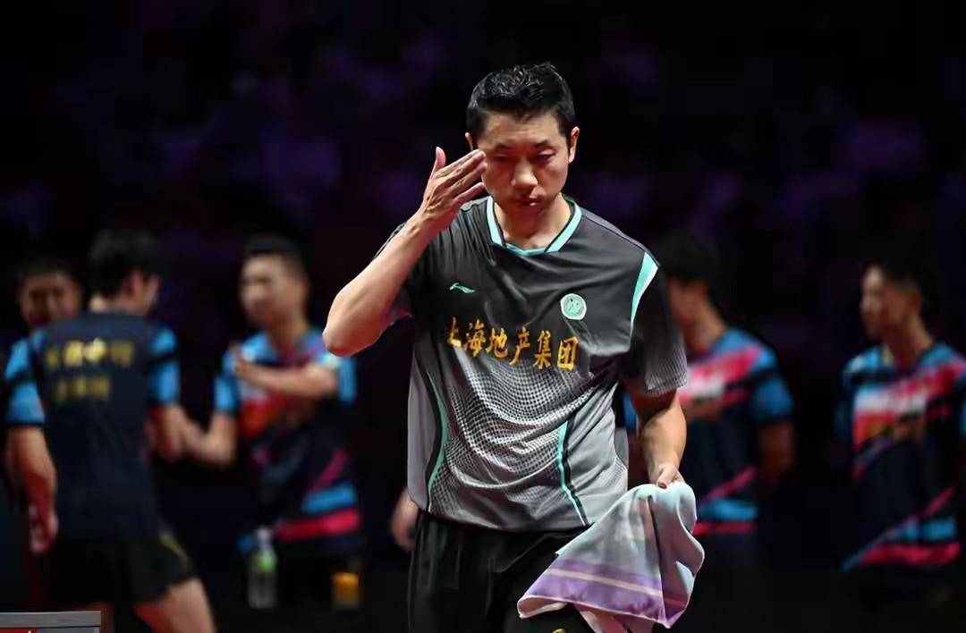 黑白直播免费体育直播-比利时乒乓球队爆冷英国乒乓球队，许昕惊艳世界的简单介绍