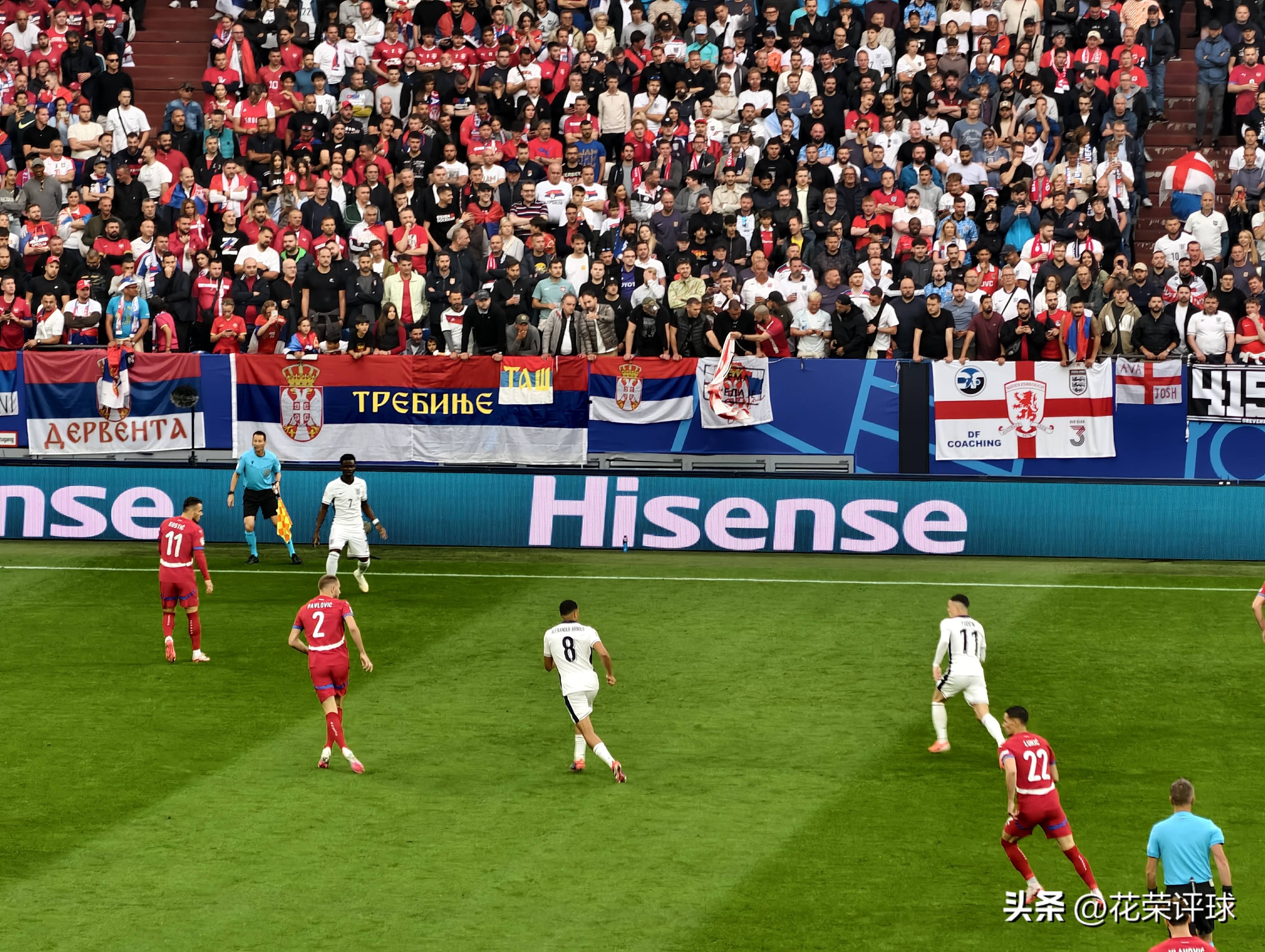 黑白直播免费体育直播-欧洲杯决赛震撼开打，巅峰对决引爆全场的简单介绍