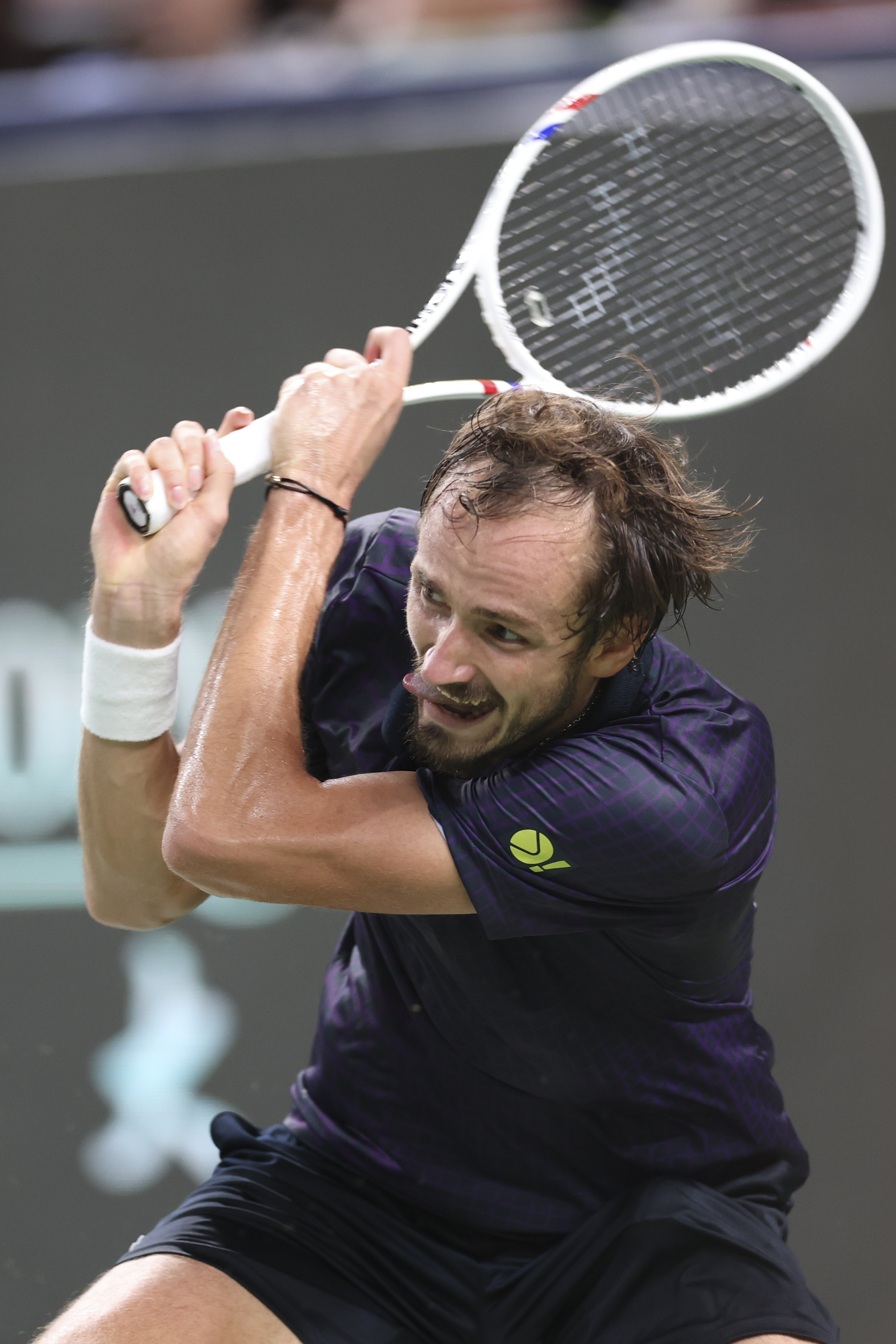 黑白直播nba在线观看-澳网轻取戴维斯杯，梅德韦杰夫刷新纪录