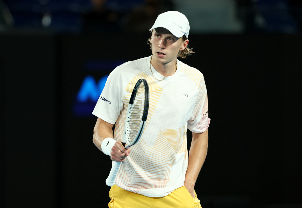 澳网轻取戴维斯杯,梅德韦杰夫刷新纪录 澳网轻取戴维斯杯,梅德韦杰夫刷新纪录