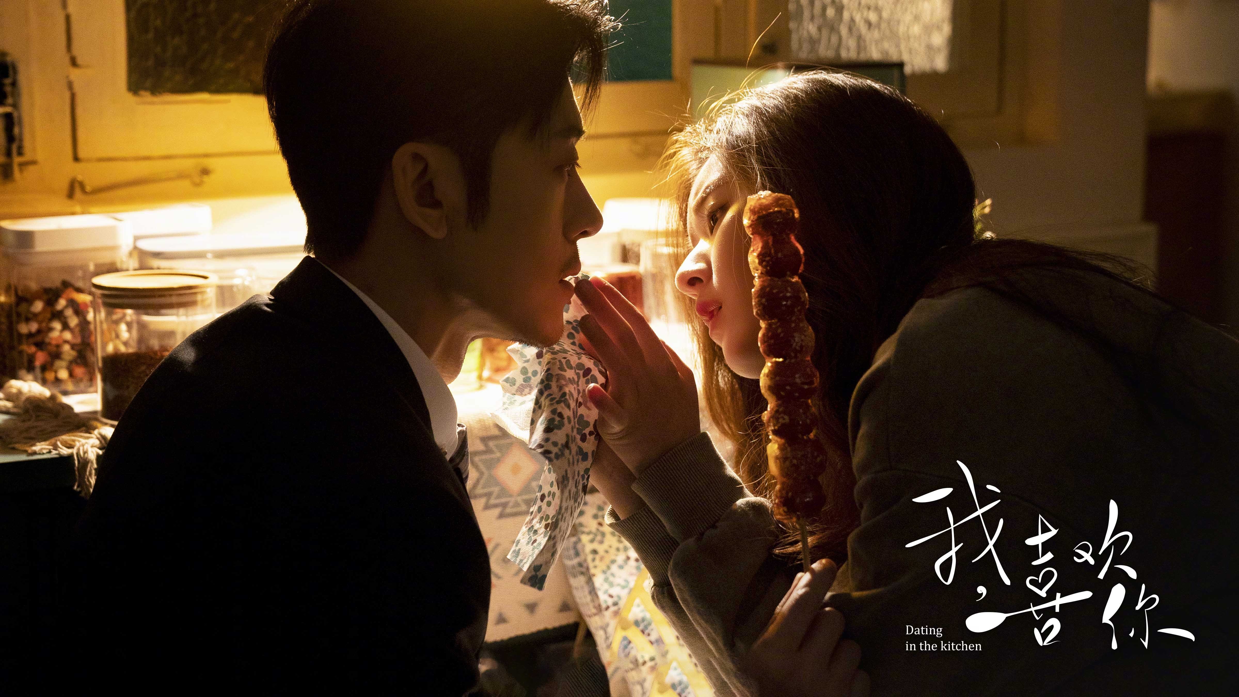 黑白直播nba-非洲力量与南美锋芒，足球多元宇宙中的平行叙事