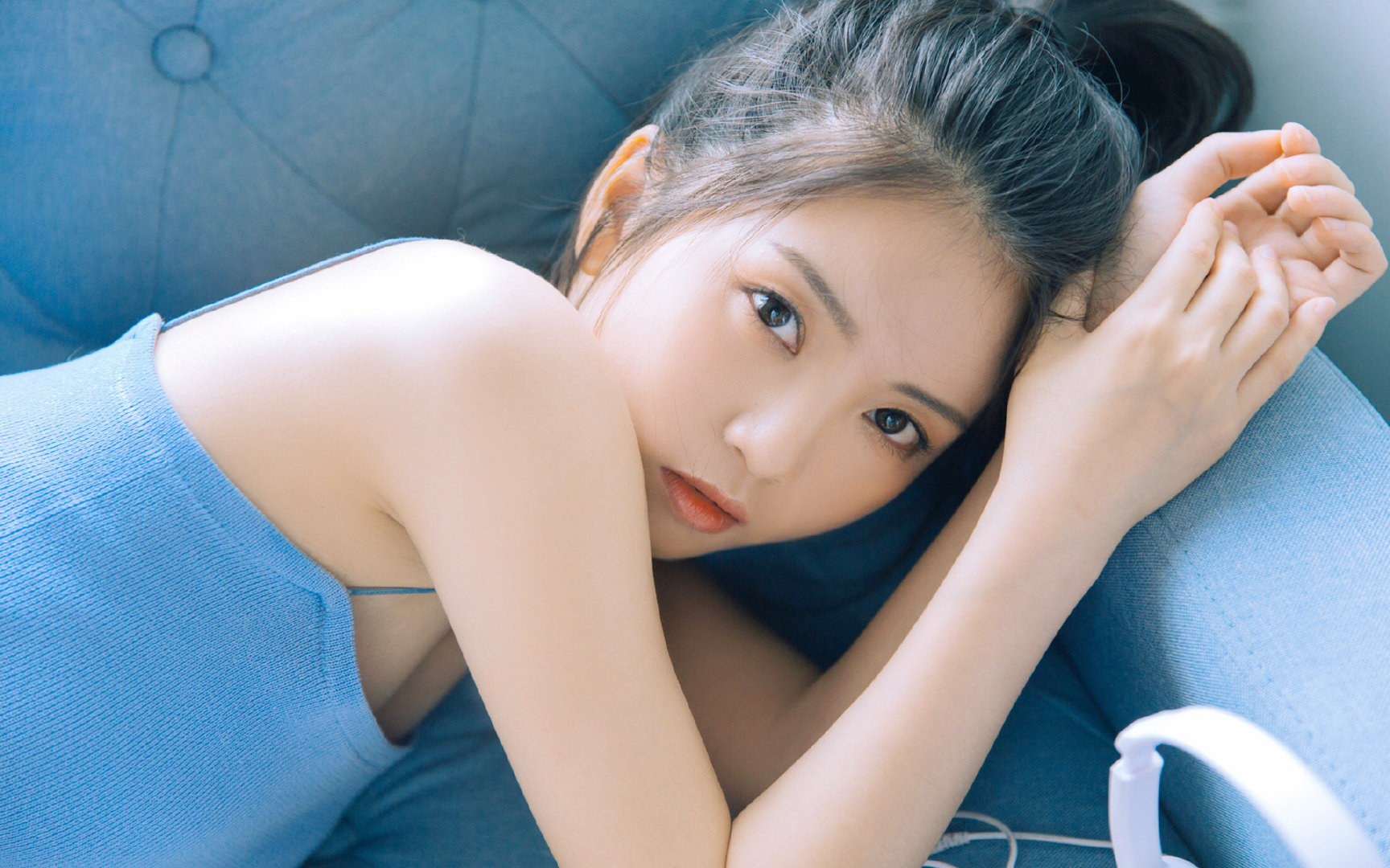 绿茵引擎,当F1揭幕战的胎烟遇见罗德里戈的攻防转换