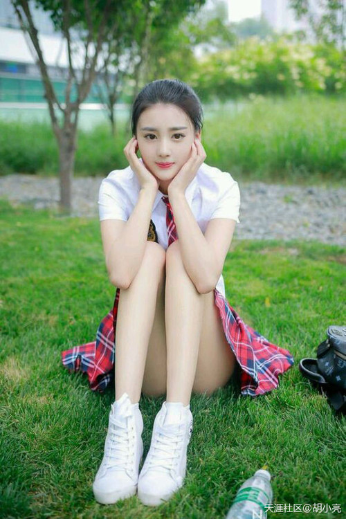 黑白直播在线观看-神兵天降！约基奇末节接管比赛，奇才逆转公牛取关键胜利